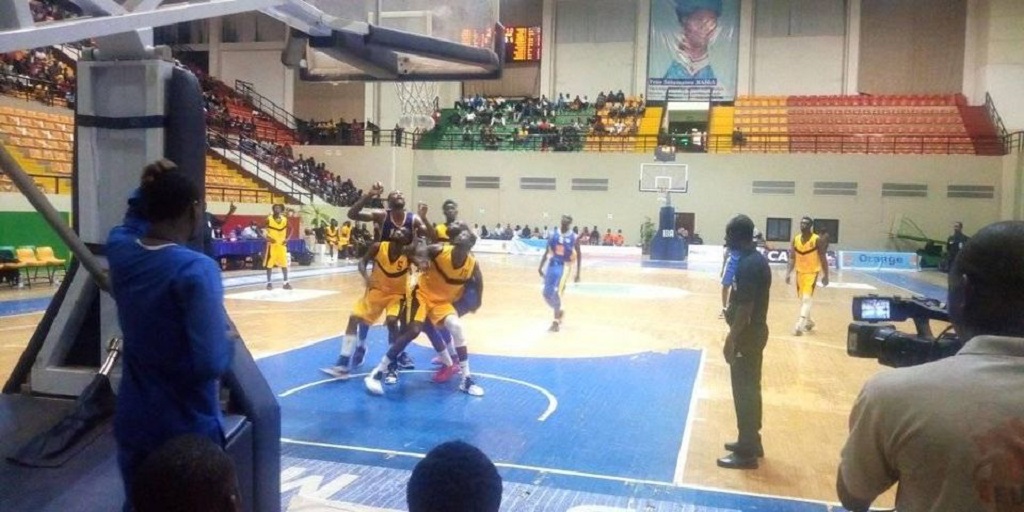 Mali, les play-offs basket.