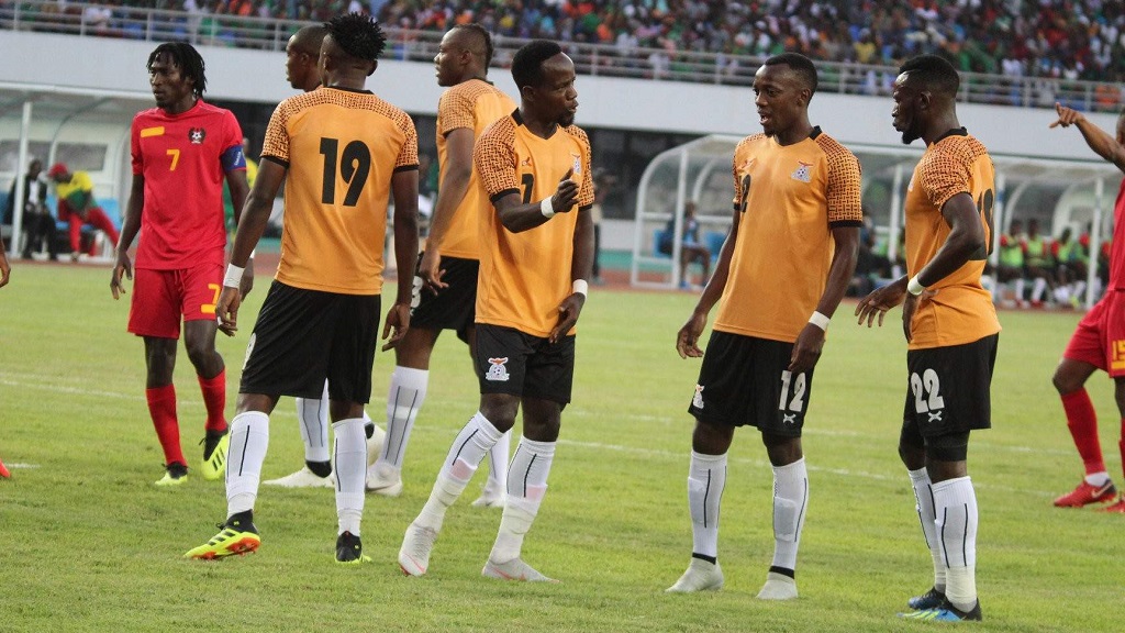 Les footballeurs zambiens vont désormais jouer sans public.