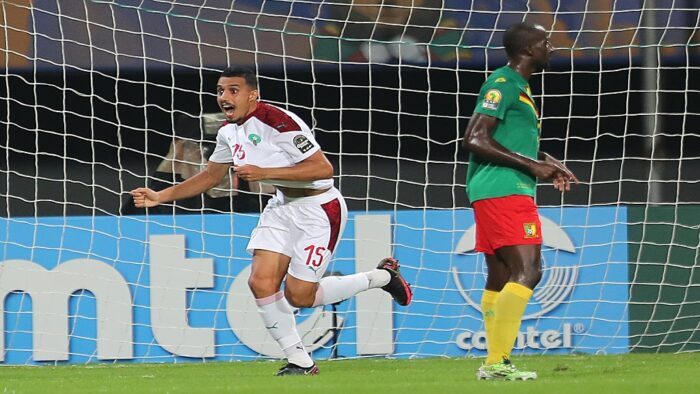 La joie du défenseur marocain Soufiane Bouftini après l'ouverture du score face au Cameroun.