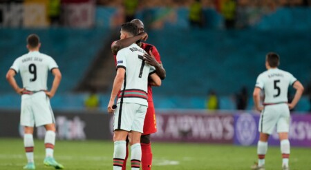 Romelu Lukaku console Ronaldo