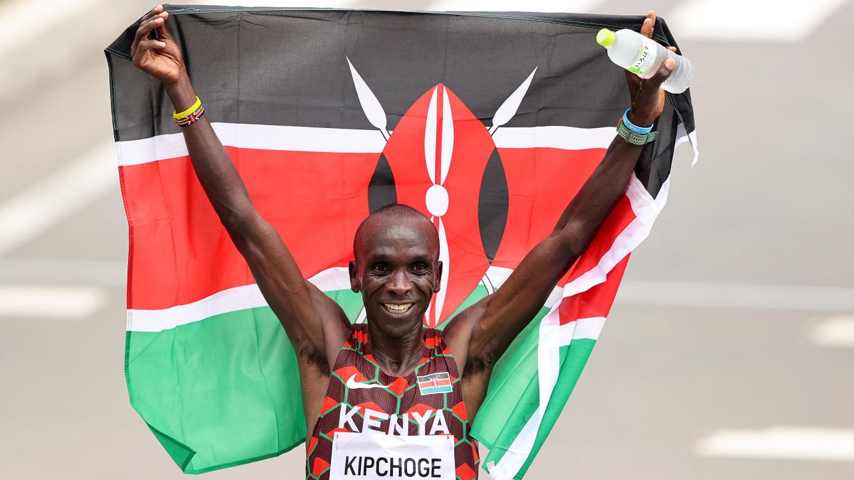 Le marathonien kényan Kipchoge clôture en beauté la moisson de médailles de l'Afrique aux JO 2021.